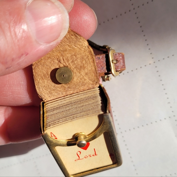 Vintage Miniature Deck Of Cards Leather Keychain Fob Brass Frame Italian Leather - Picture 5 of 8